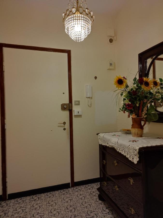 La Casa Di Yuri - Free Private Parking & Air Conditioning 렉코 외부 사진